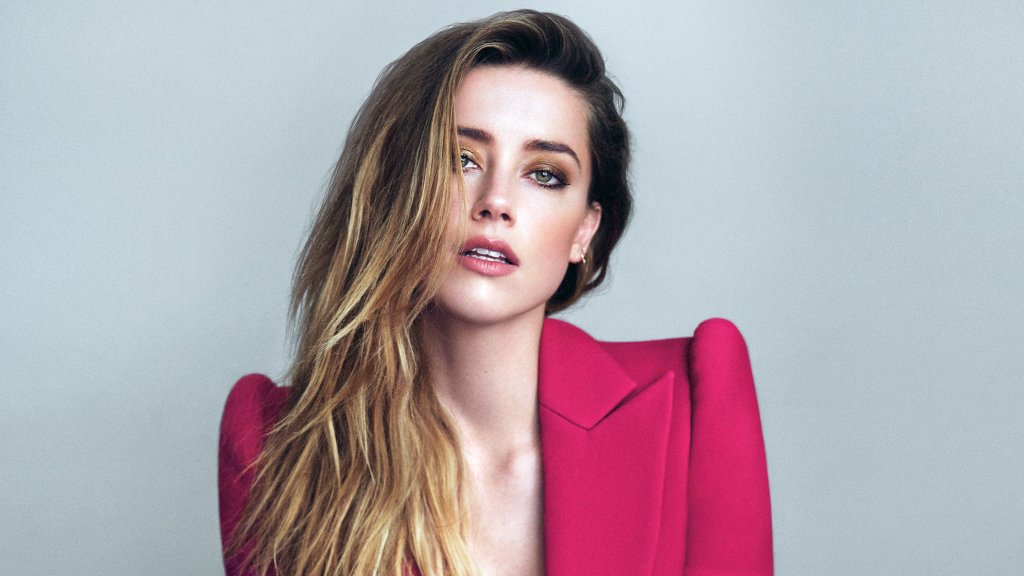 Amber Heard// © apracticalwedding.com