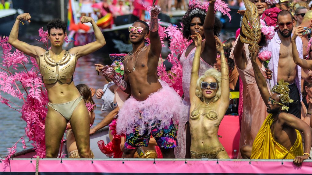 Amsterdam Gay Pride // © Jeroen Ploeger