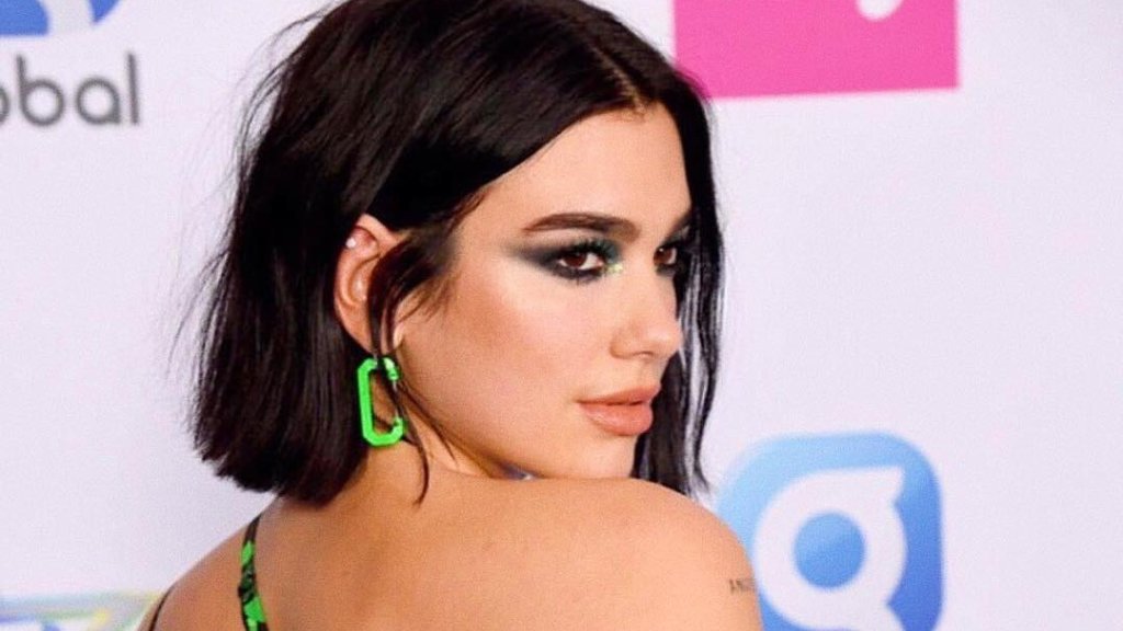 Dua Lipa // © instagram.com/dualipa