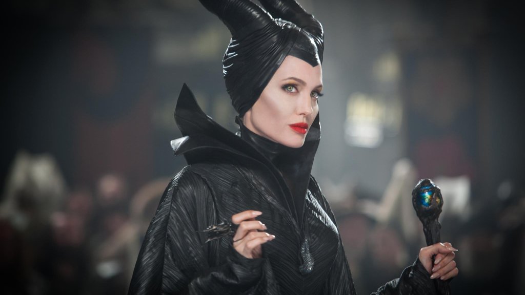 Angelina Jolie spielt wieder Maleficient // © facebook.com/DisneyMaleficient