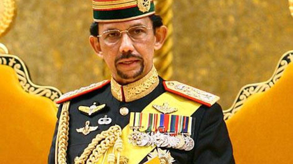 Sultan Hassanal Bolkiah schafft Klarheit über Gesetzgebung // © facebook.com/HassanalBolkiahSultanofBrunei