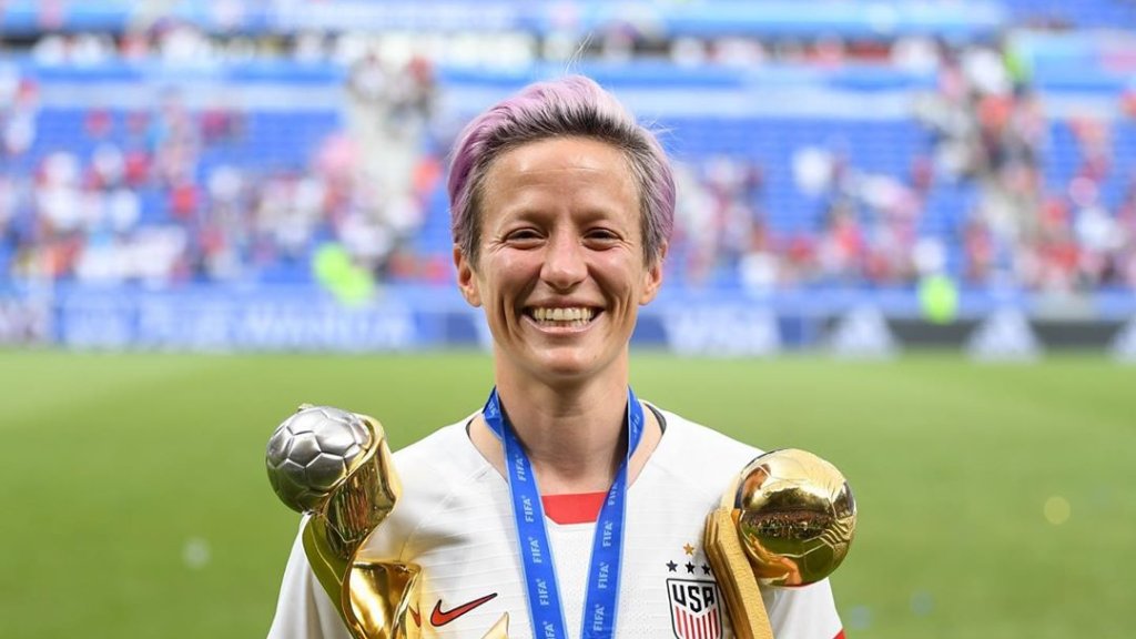 Rapinoe-Poster verschandelt // © instagram.commrapinoe