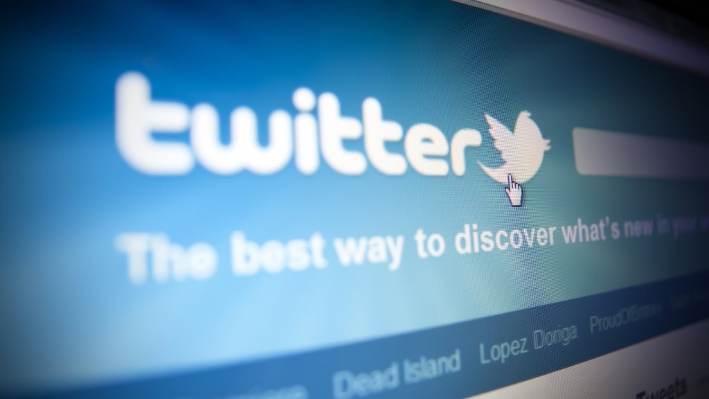 Twitter bleibt Heimat für Pornodarsteller // © RomanOkopny