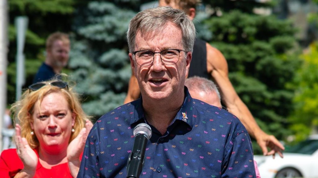 Ottawas Bürgermeister outet sich // © instagram.com/jimwatsonottawa