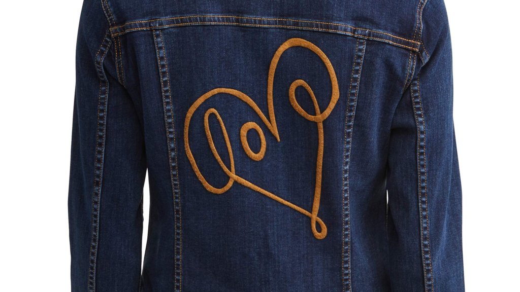 Logo bei Ellens Keollektion für Walmart // © walmart.com