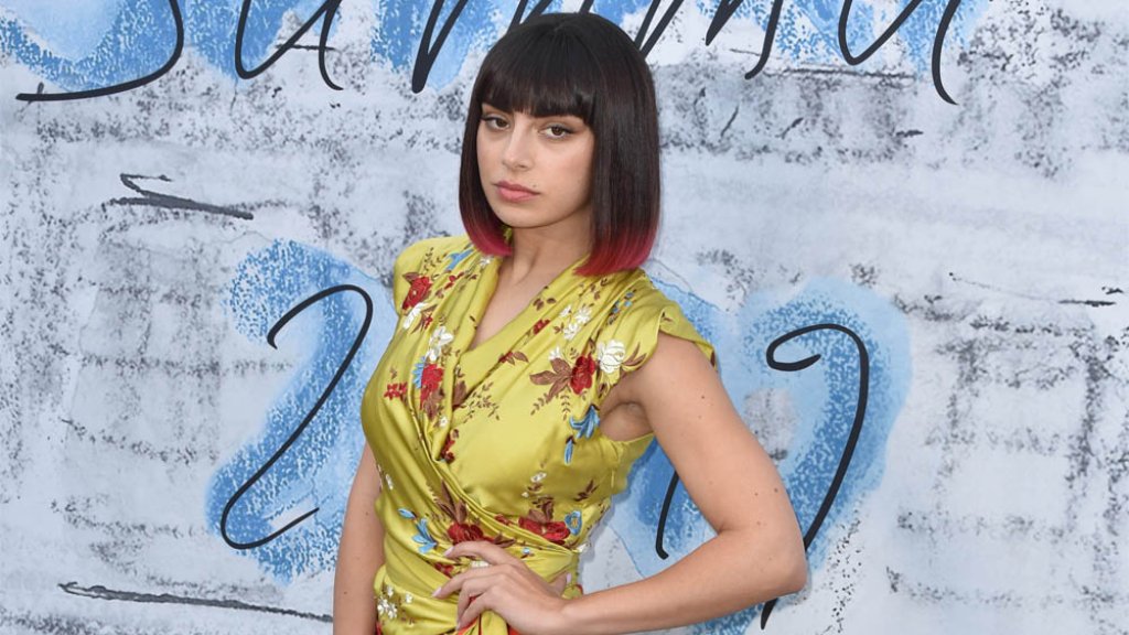 Charli XCX dankt ihren LGBTQ-Fans