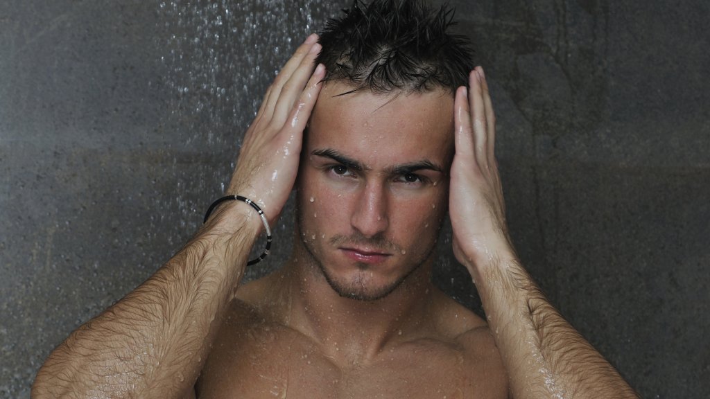 Ab in die Sauna // © .shock