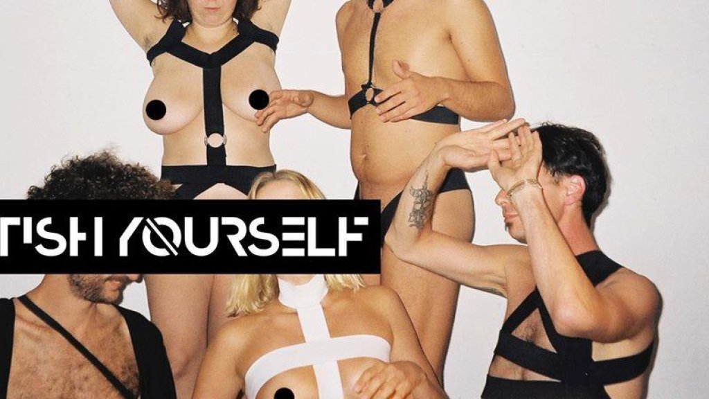 Fetish yourself 
