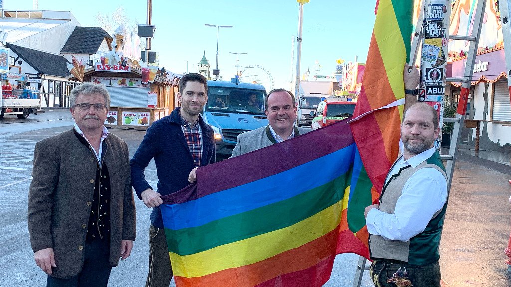 Oktoberfest zeigt Flagge