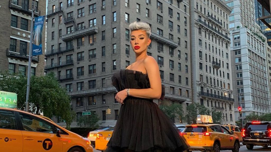 James Charles bangt um Ruf der LGBTI*-Communty