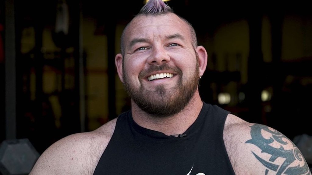 Sportler Rob Kearney // © instagram.com/worlds_strongest_gay