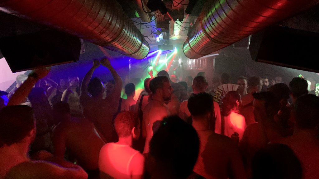 Liebe & Dresscode bei GRIND
