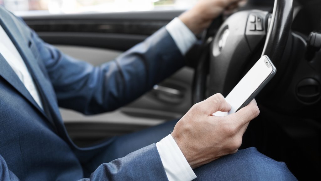 Uber-Fahrer ruft die Polizei