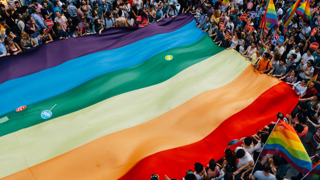 „Proteste von LGBTI* bedrohen die Religionsfreiheit“