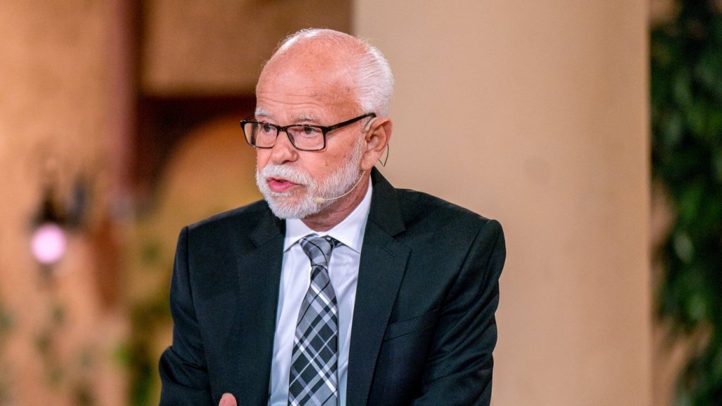 Tele-Evangelist wegen angeblichem Corona-Heilmittel verklagt