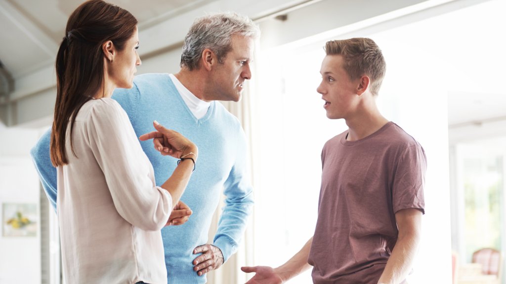  In Quarantäne mit den homophoben Eltern