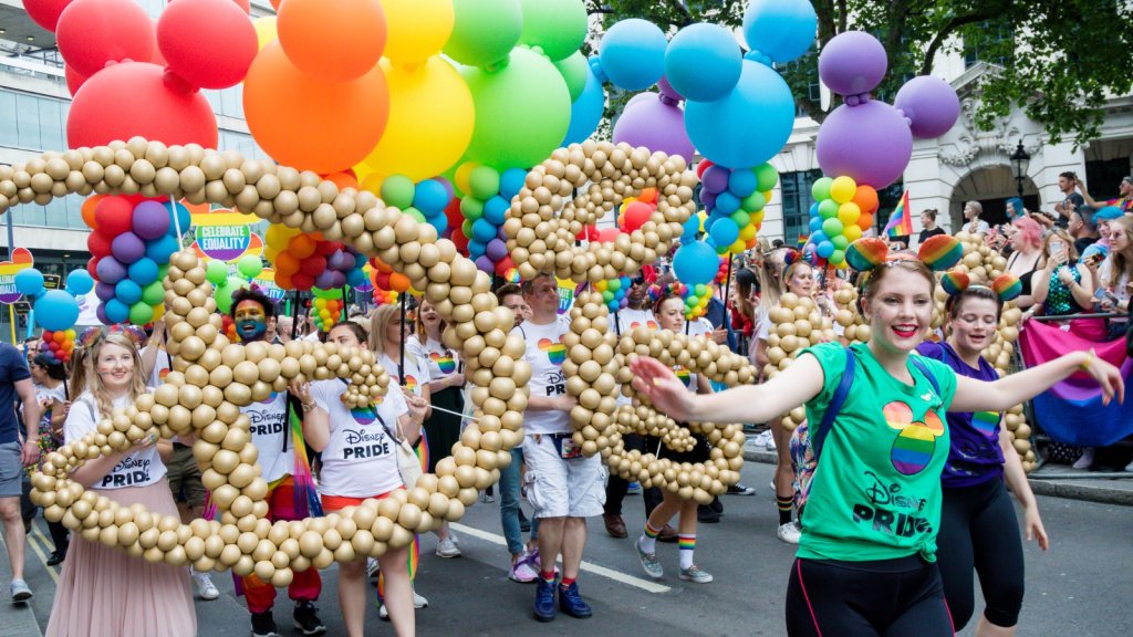 Disney-Chef lehnt Bedenken von Anti-LGBTI*-Aktivistin ab