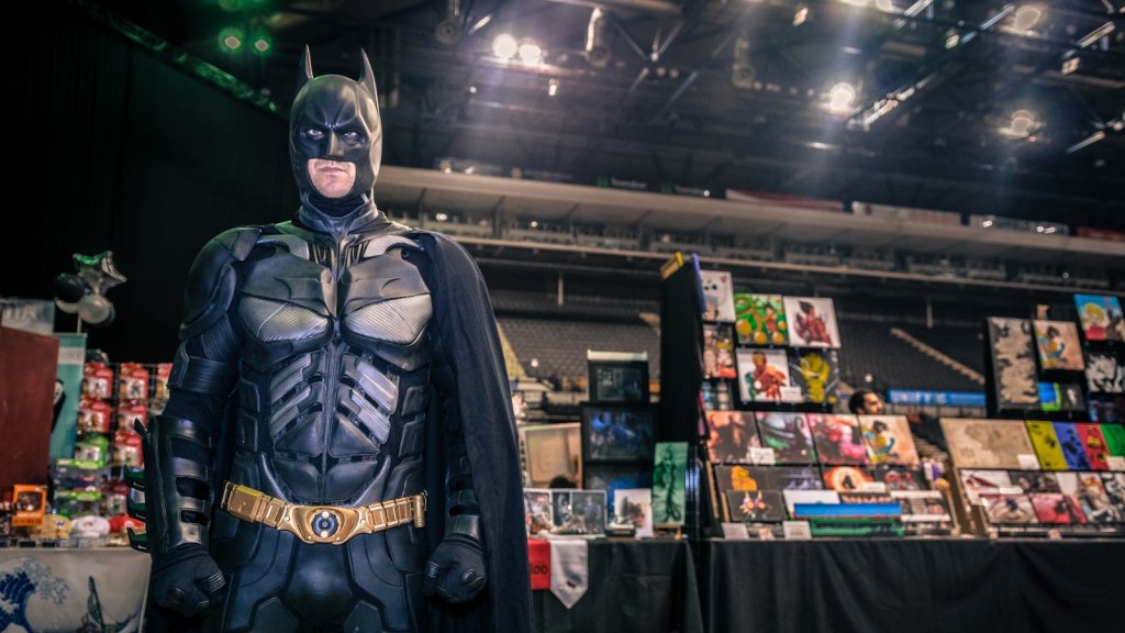 Batman-Reboot mit Alfred als schwulem Onkel aus Hong Kong