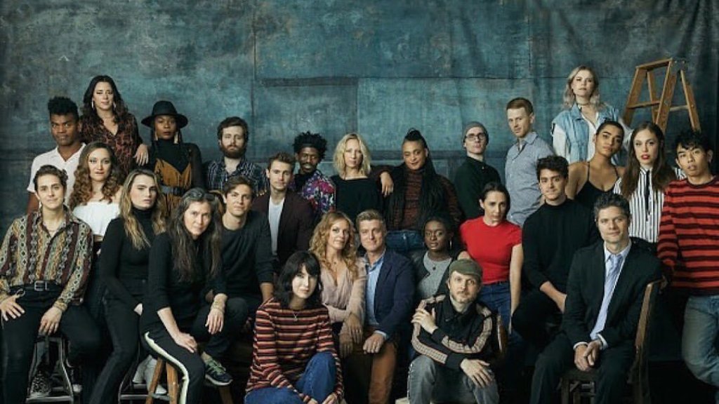 Stars singen „You Can’t Stop the Beat“ für den Actors Fund