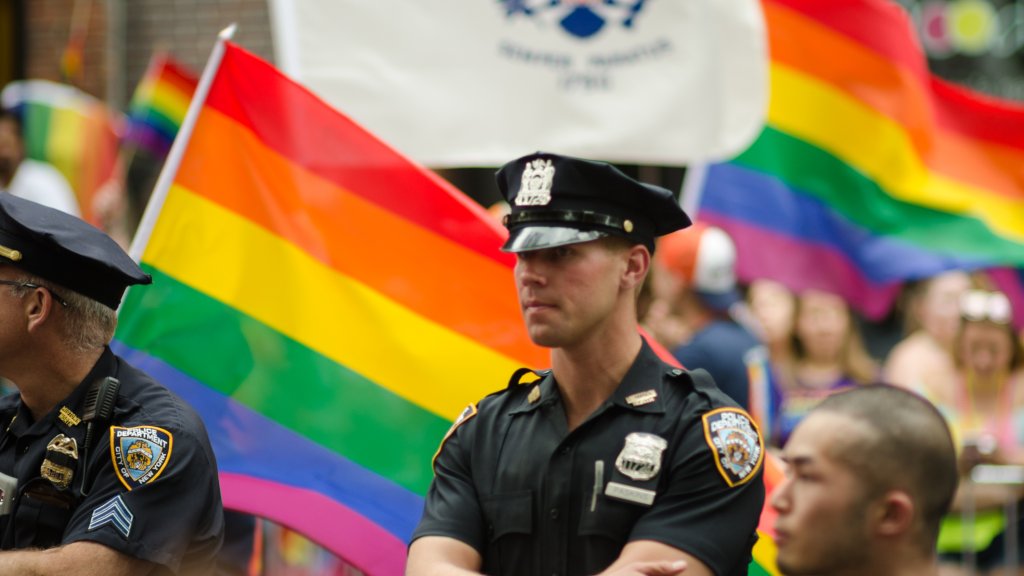New Yorker Pride endet in Polizeigewalt