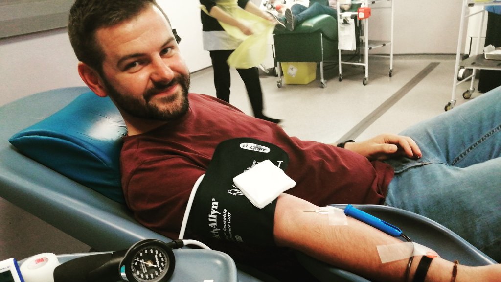 Schwuler spendet Blut in Nordirland