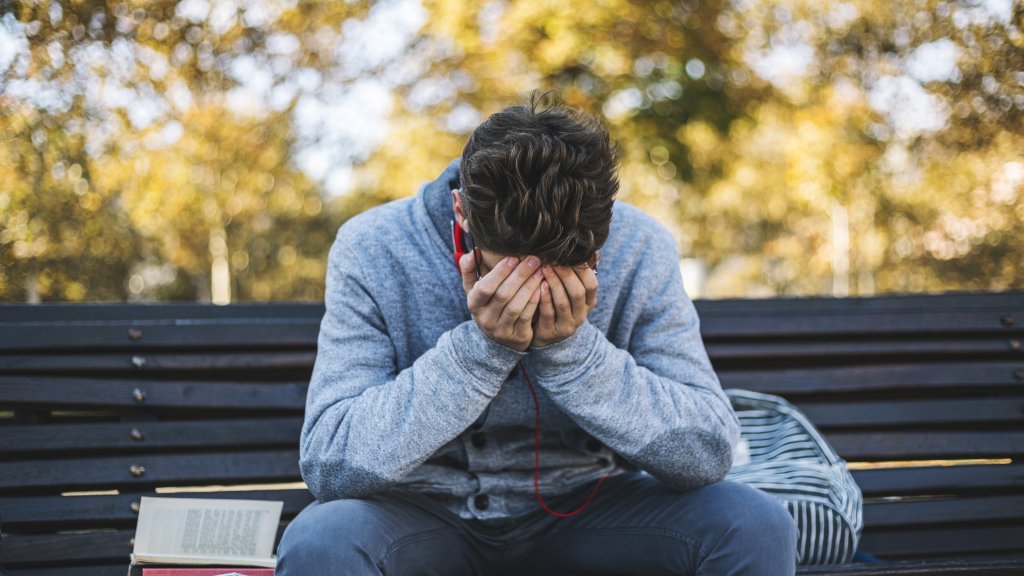 Fast die Hälfte der LGBTI*-Jugend erwägte Selbstmord
