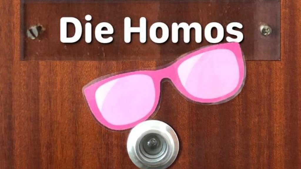 Podcast"Homos von nebenan" // © www.facebook.com/dhvn.podcast/