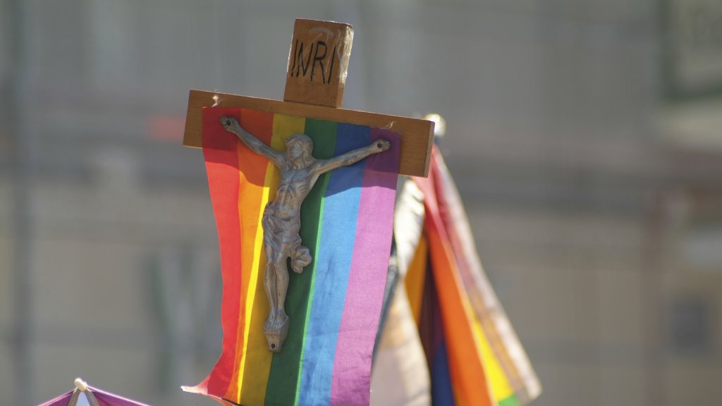 Priestersohn belehrt Eltern