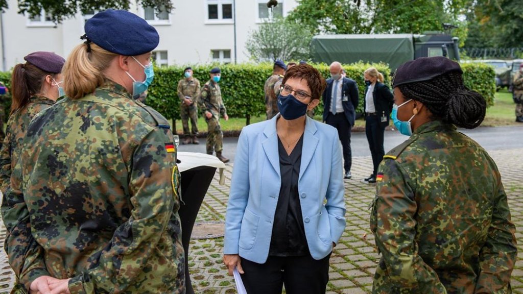 Öffentliche Entschuldigung bei Opfern von Diskriminierung