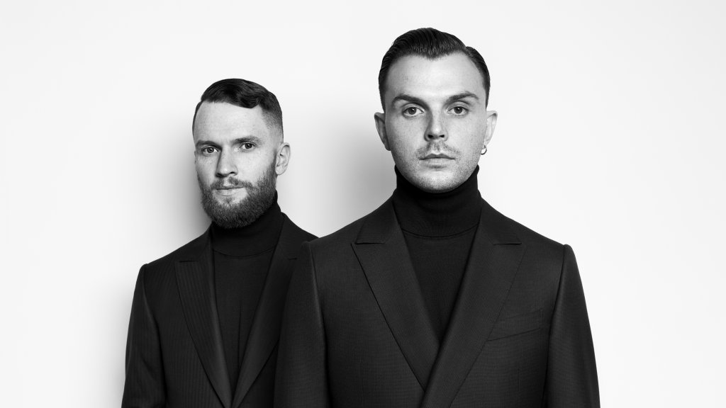 Hurts // © Bryan Adams