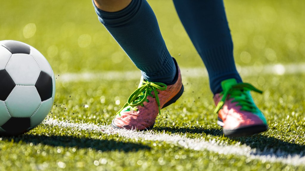 Fußballspieler Junior Flemmings (Phoenix Rising) suspendiert