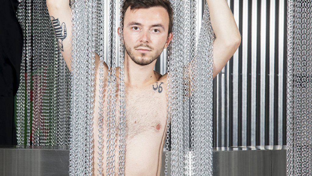 Cristian im Benefiz-Kalender fürs SchwuZ // © Matthias Hamann