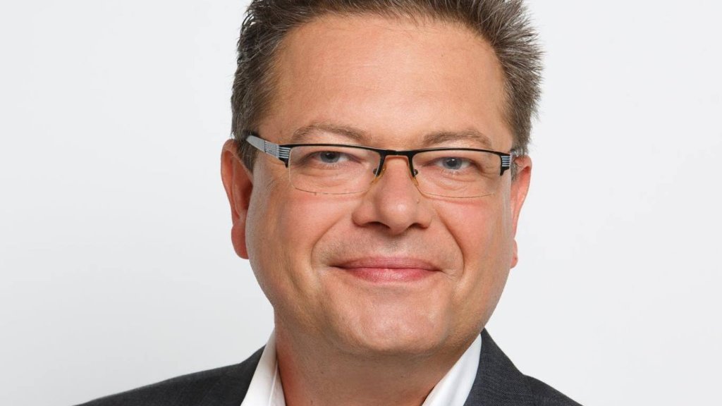 Schikaniert die AfD einen Berliner Amtsarzt?