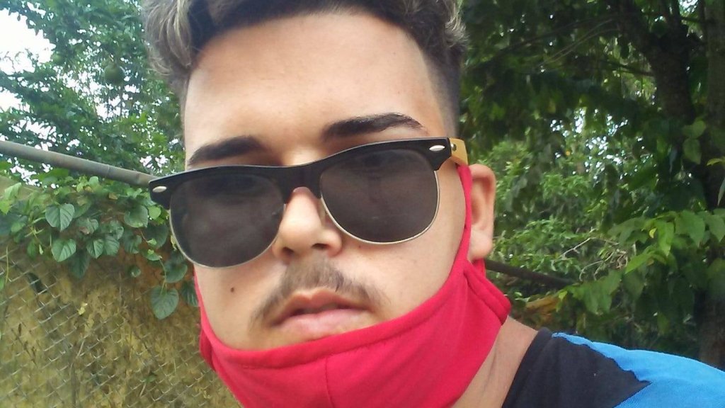 Schwuler 18-jähriger Aktivist verhaftet