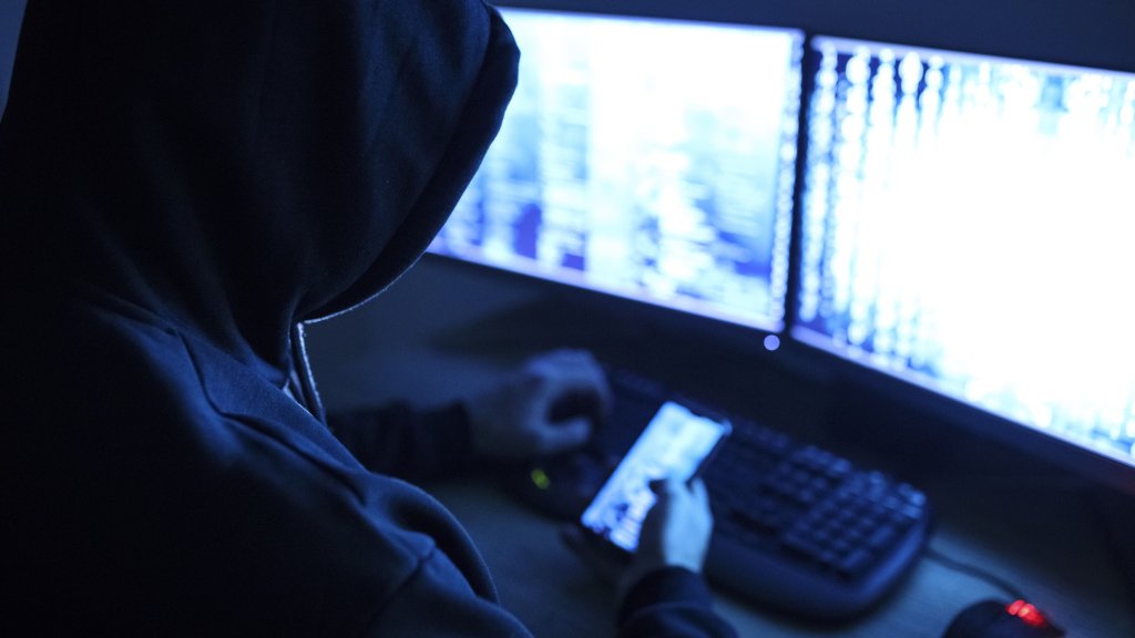 Sicherheit im Internet // © Milan_Jovic