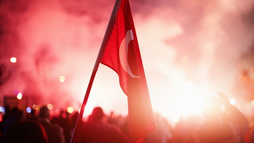 Türkische Studierende protestieren gegen Rektor