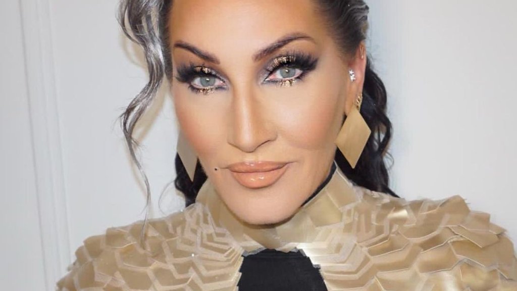 Drag-Race Star Michelle Visage überrascht Fans in Neuseeland