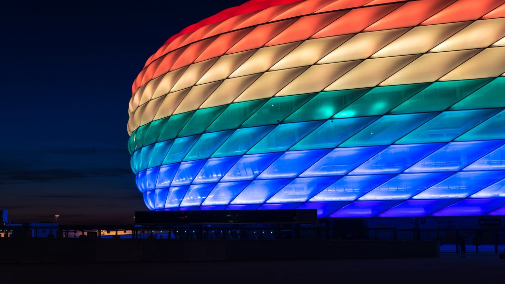 Keine Regenbogen-Arena in München // © anahtiris