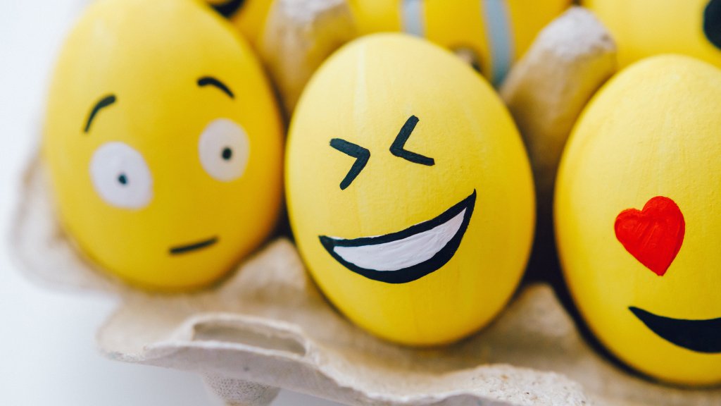 Die besten Easter Eggs // © ROMAN ODINTSOV/Pexels