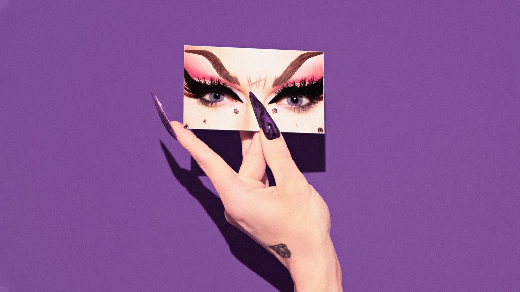 Sasha Velour mit „Smoke & Mirrors“ // © Privat
