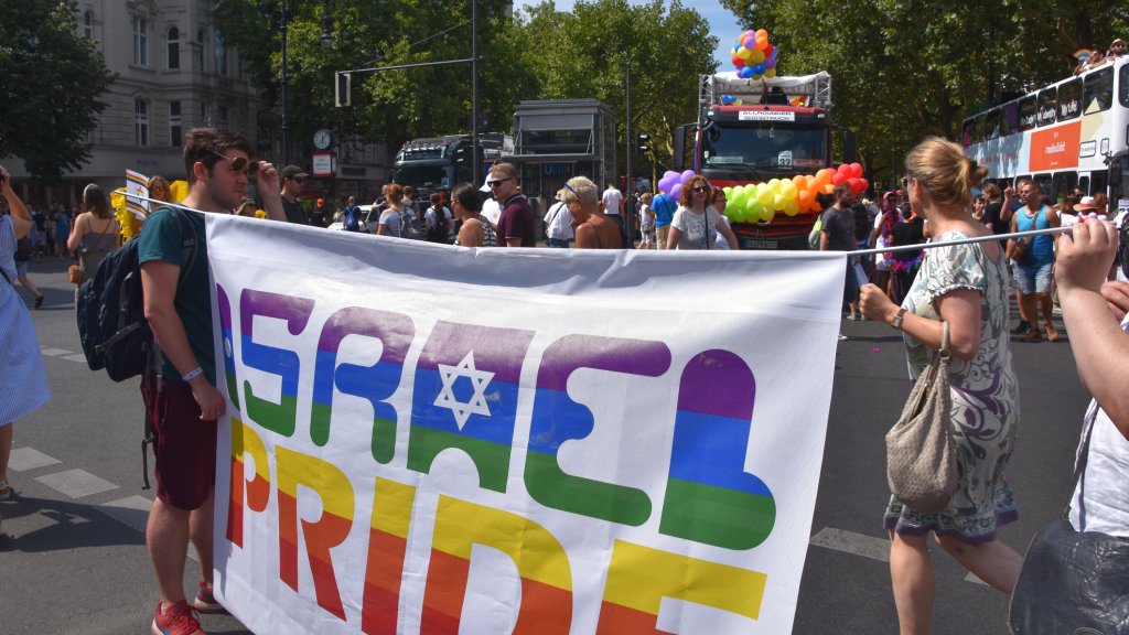 Israelisches Obergericht kippt Verbot gleichgeschlechtlicher Leihmutterschaft