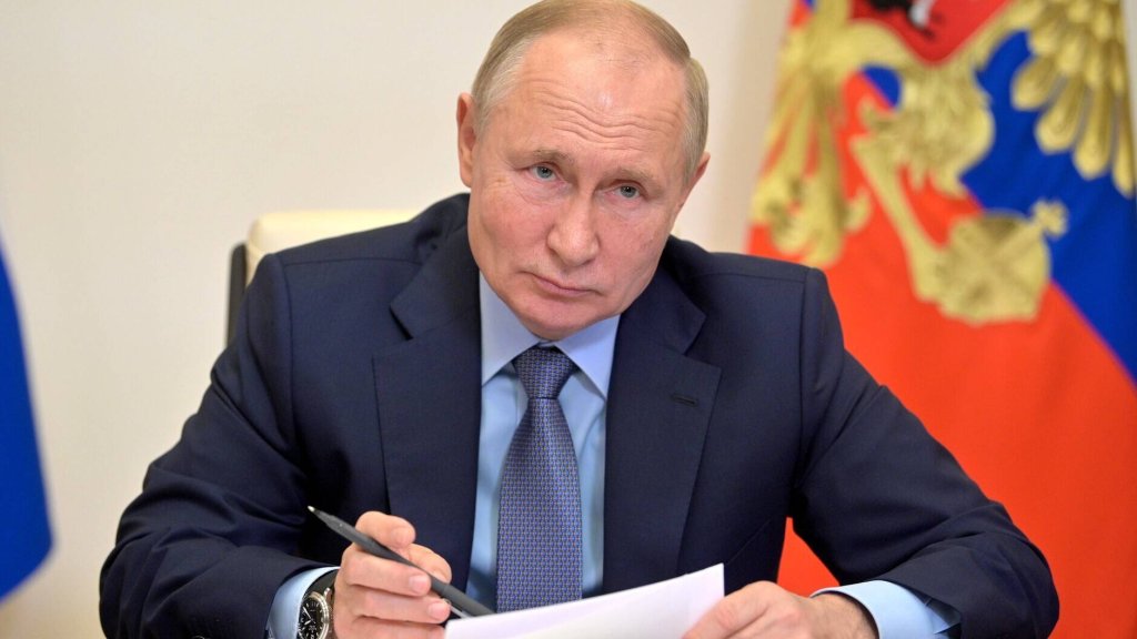 Putins flammende Rede gegen trans* Personen