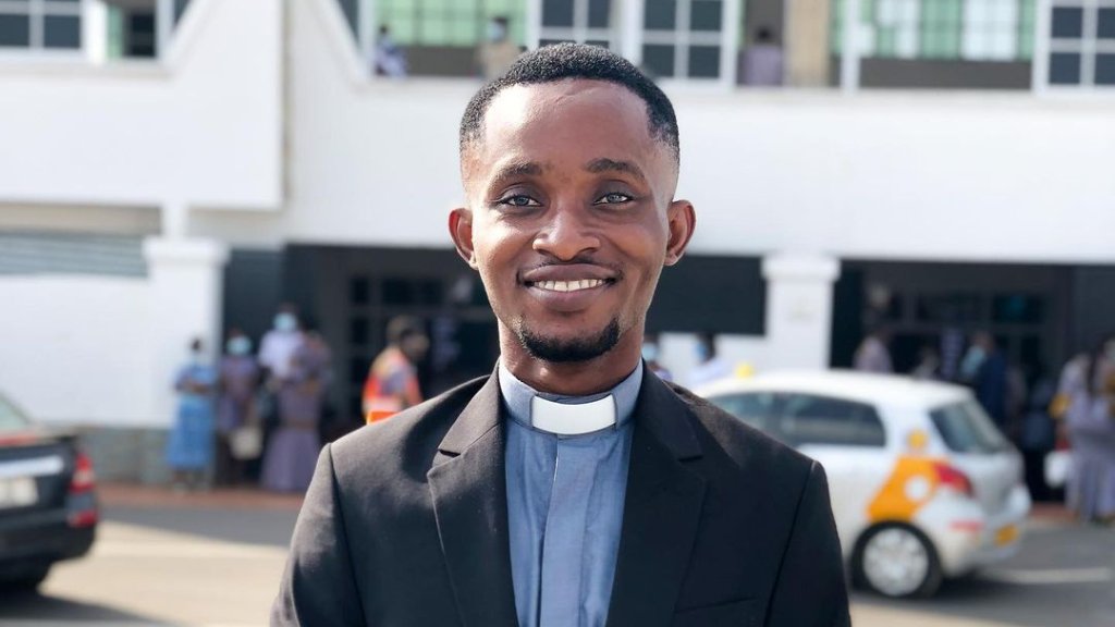 „Ehemals“ schwuler Ghanaer wird zum Pastor geweiht