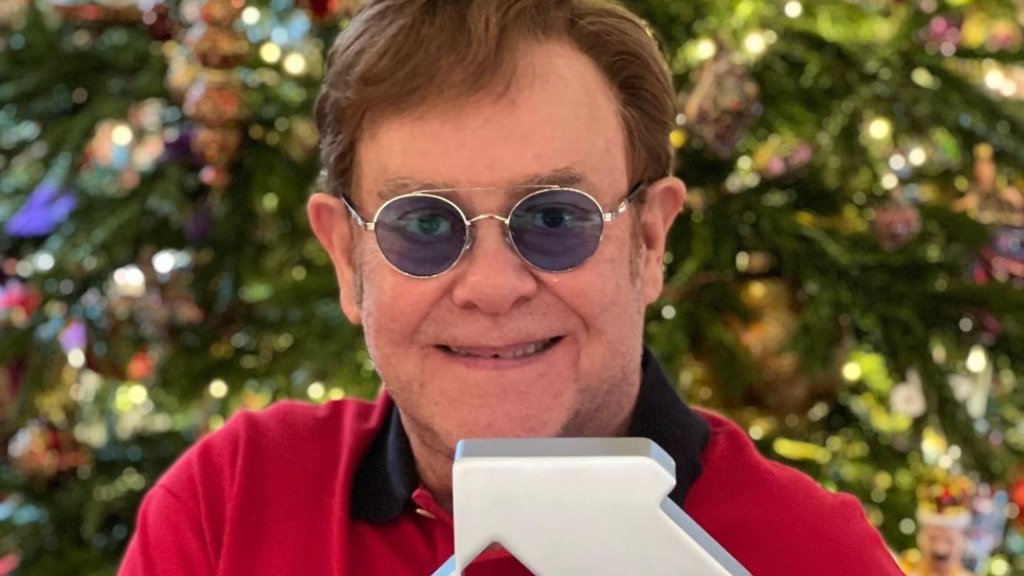 Elton John weiterhin auf „Farewell Yellow Brick Road“ Tour