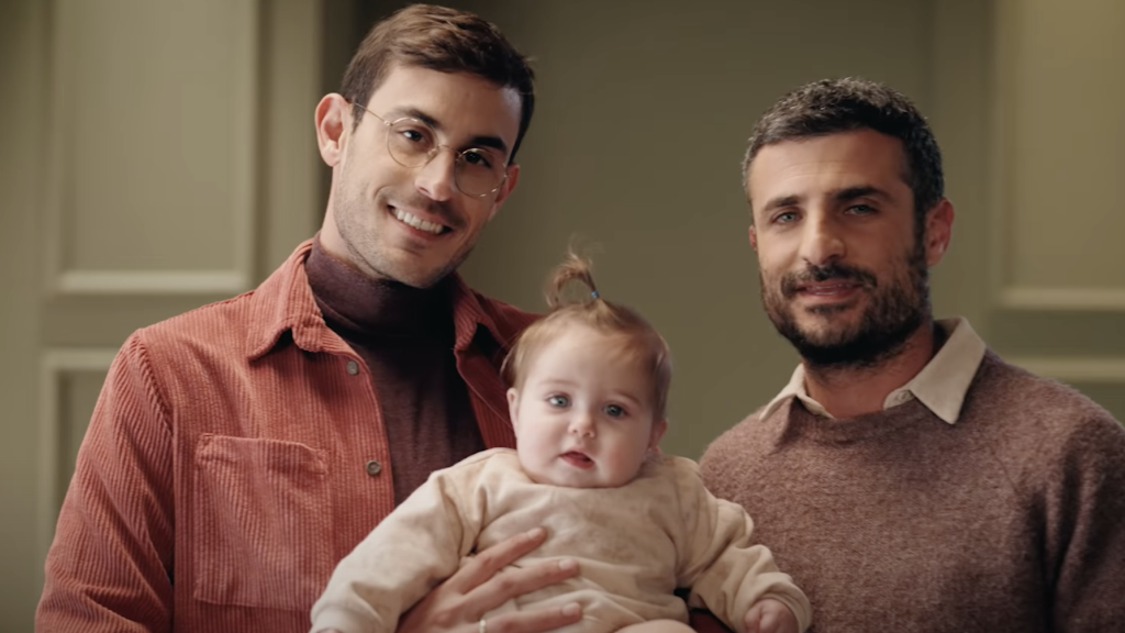Doritos zeigt weiterhin Werbung mit LGBTI*-Paaren