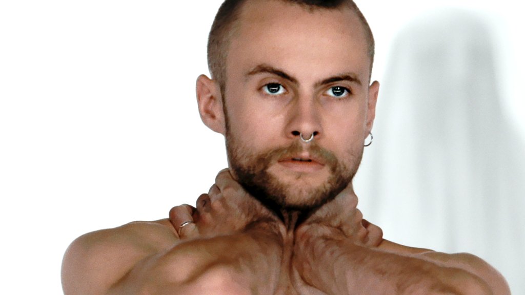 Filmabend mit „Bare“