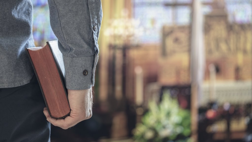 Deutsche Bischofskonferenz passt Arbeitsrecht für LGBTI* an