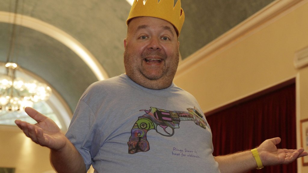 Streit um geplanten Dirk-Bach-Platz // IMAGO / Scherf