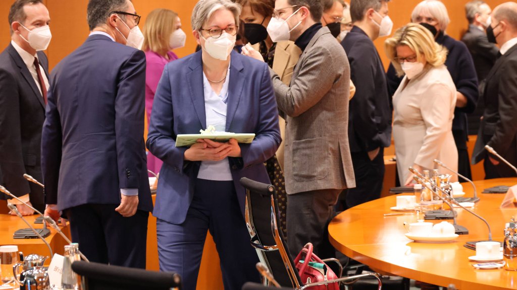 Neubesetzung der Antidiskriminierungsstelle // © IMAGO / Frank Ossenbrink
