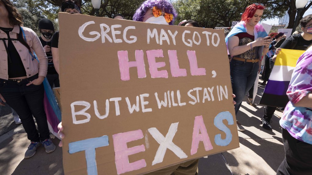 Nach Trans-Jagd in Texas kündigen Mitarbeiter // IMAGO / ZUMA Wire